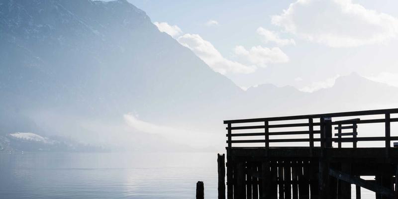 深圳伟邦技术分享：攻克HDI PCB设计中微型化元器件布局与焊接工艺的三大核心挑战